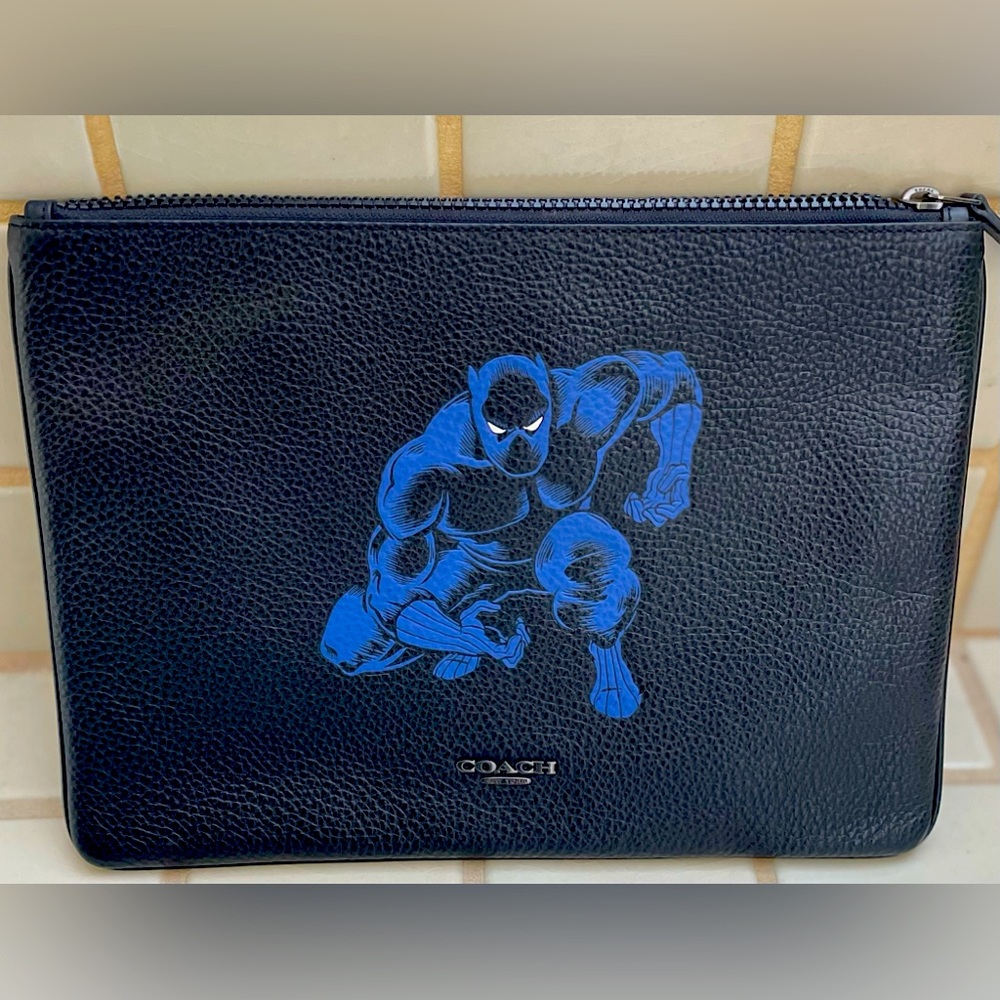 Limited Edition Coach Marvel Leather Pouch Black Panther NWT
